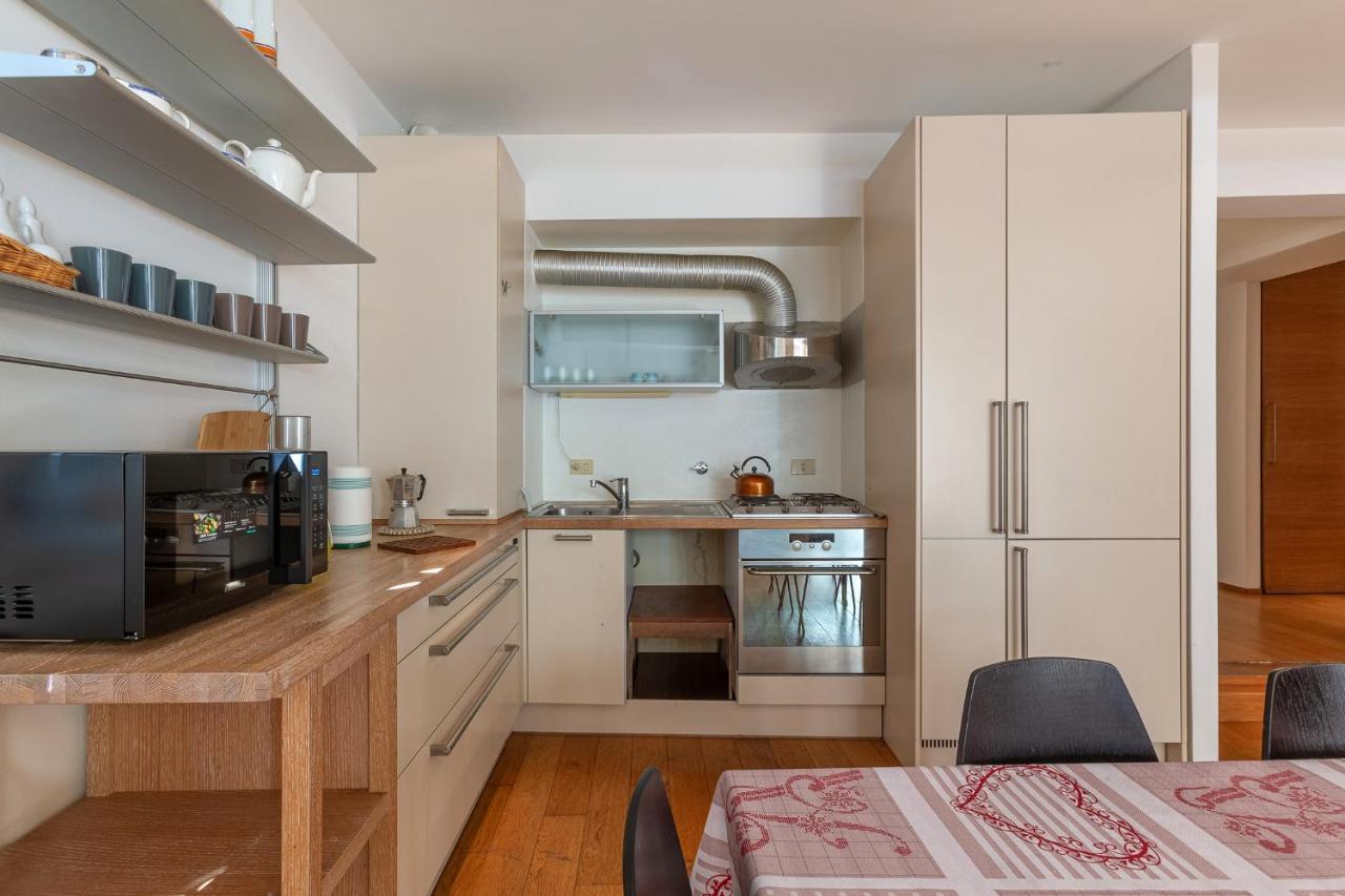 Pleasant Central Apartment With Garden Bologna Esterno foto