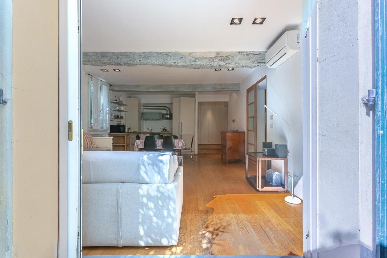 Pleasant Central Apartment With Garden Bologna Esterno foto