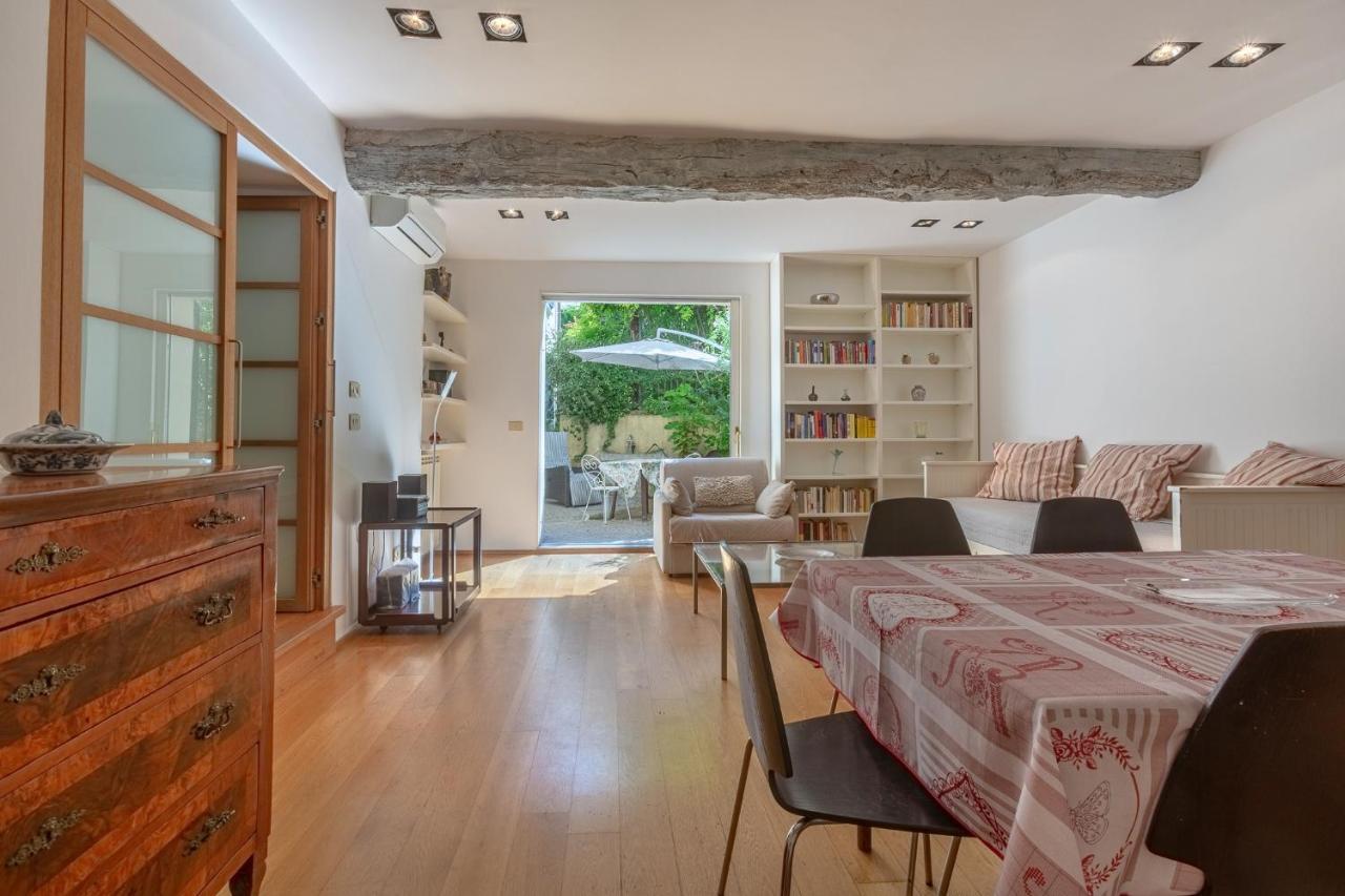 Pleasant Central Apartment With Garden Bologna Esterno foto